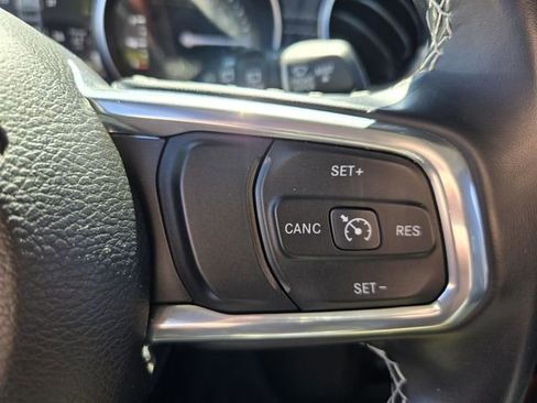 Used 2021 Jeep Wrangler Unlimited Sahara image 27