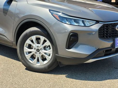 Certified 2023 Ford Escape Active w/ Tech Pack #1 AWD/4WD image 6