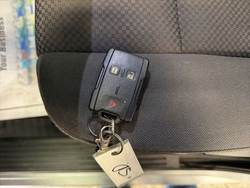 Used 2019 Chevrolet Silverado 1500 LT image 29