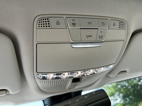 Certified 2021 Mercedes-Benz GLC 300 4MATIC image 33