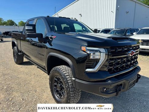 Used 2024 Chevrolet Silverado 2500 ZR2 w/ ZR2 Bison Edition AWD/4WD image 9