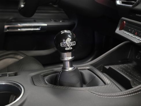 Used 2024 Ford Mustang GT Premium RWD image 4