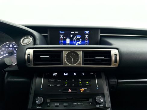 Used 2014 Lexus IS 250 w/ Navigation Package RWD image 24