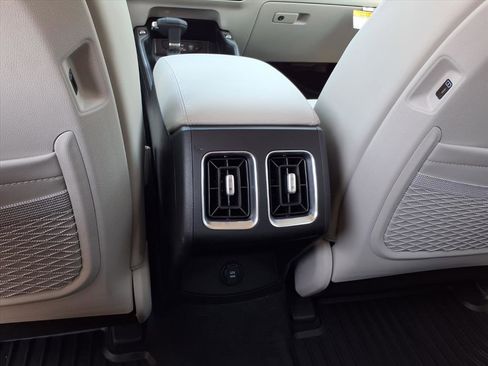 New 2026 Kia Sorento EX image 24