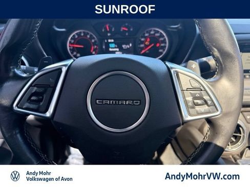 Used 2017 Chevrolet Camaro LT RWD image 18