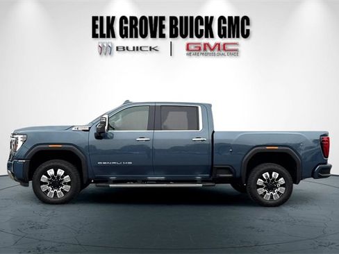 Used 2025 GMC Sierra 2500 Denali image 7