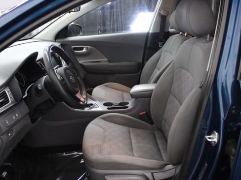 Used 2019 Kia Niro LX FWD image 10