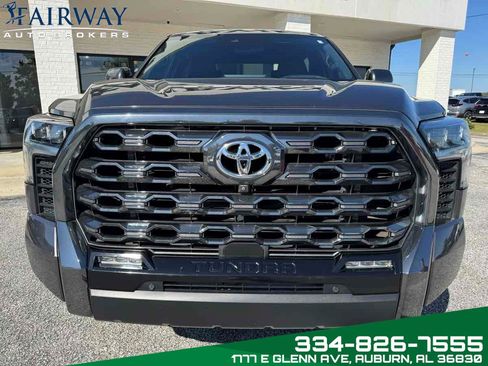 Used 2022 Toyota Tundra Platinum image 3