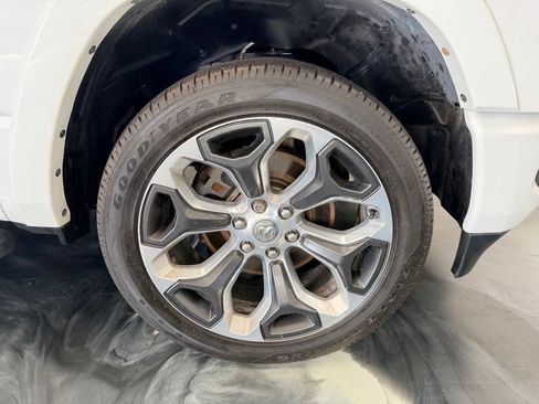 Used 2019 RAM 1500 Limited AWD/4WD image 25