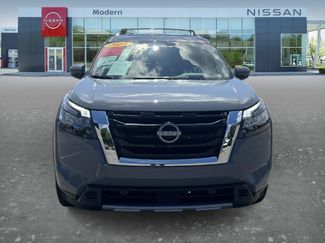 Certified 2025 Nissan Pathfinder Platinum w/ Cargo Package FWD video 2