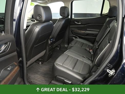 Used 2022 GMC Acadia Denali w/ Denali Ultimate Package image 18