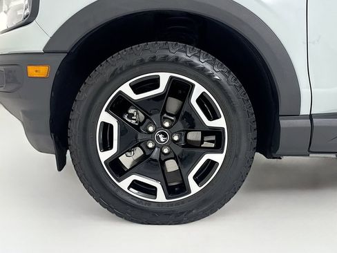 Used 2024 Ford Bronco Sport Outer Banks w/ Tech Package image 28