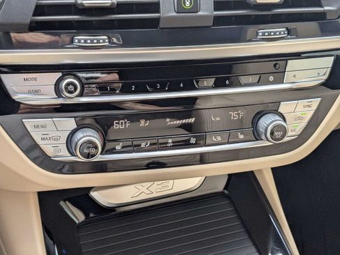 Used 2020 BMW X3 xDrive30e w/ Executive Package AWD/4WD image 25