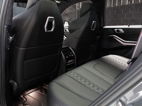 Used 2026 BMW X5 M Competition w/ Executive Package image 43