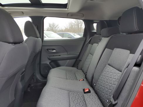 New 2026 Nissan Kicks SV w/ SV Premium Package image 25