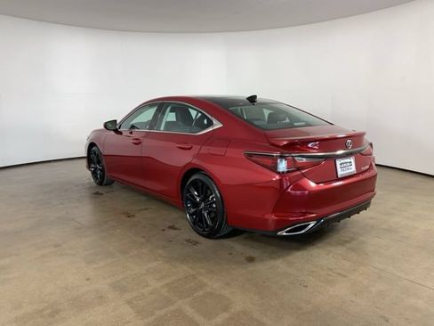 Certified 2025 Lexus ES 350 w/ Accessory Package (Z2) FWD image 14