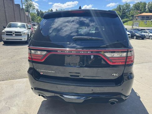 Used 2018 Dodge Durango R/T w/ Technology Group AWD/4WD image 4