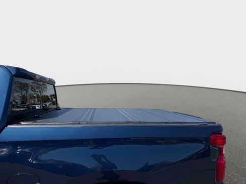 Used 2021 Chevrolet Silverado 1500 RST AWD/4WD image 13