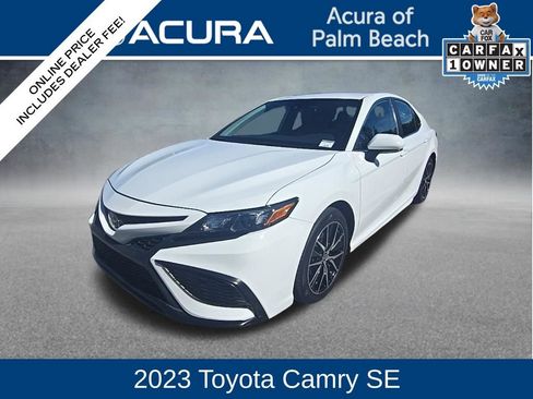 Used 2023 Toyota Camry SE FWD image 1