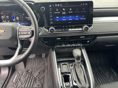 Used 2024 Chevrolet Colorado LT w/ LT Convenience Package image 26