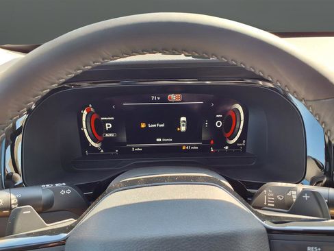 New 2026 Nissan Pathfinder SL AWD/4WD image 33
