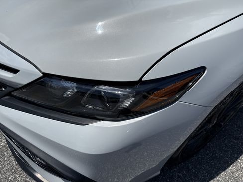 Used 2024 Toyota Camry SE w/ Convenience Package FWD image 6