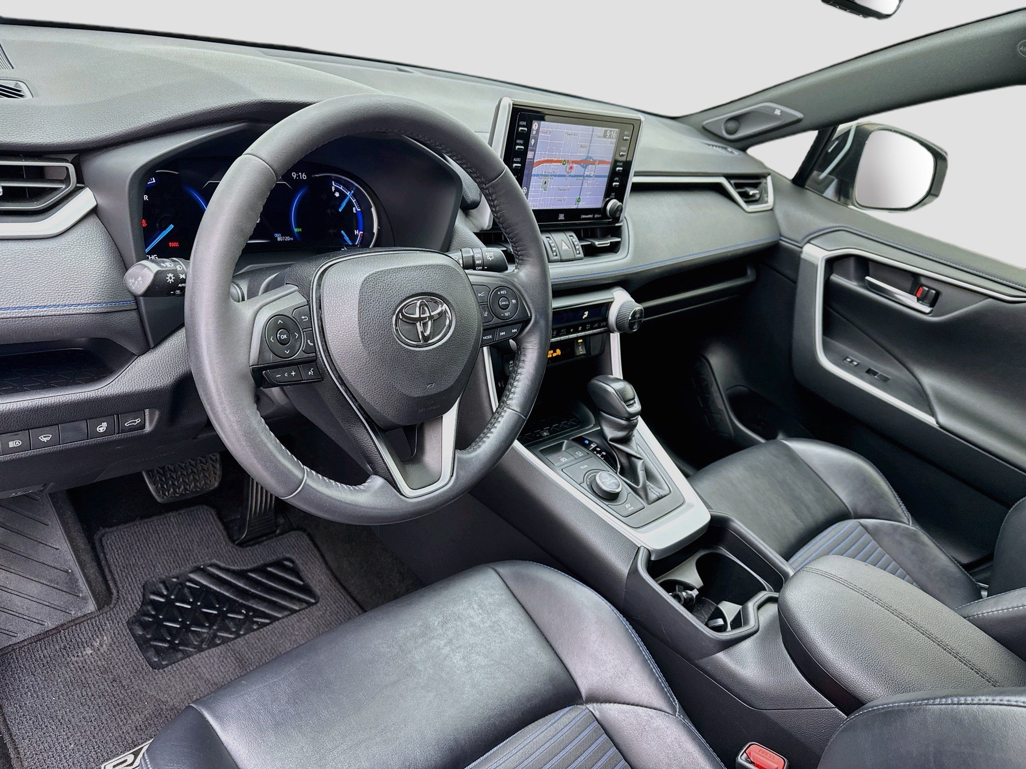 Used 2019 Toyota RAV4 XSE AWD/4WD image 7