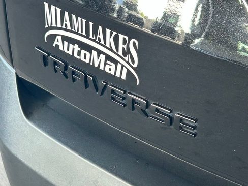 Used 2023 Chevrolet Traverse RS FWD image 47