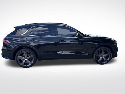 Used 2023 Genesis GV70 2.5T w/ Sport Prestige Package AWD/4WD image 3