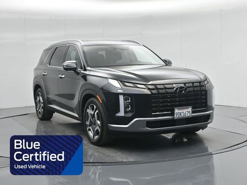 Used 2023 Hyundai Palisade Limited w/ Cargo Package image 1