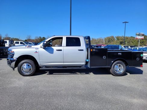 New 2026 RAM 3500 Tradesman w/ Chrome Appearance Group A image 2