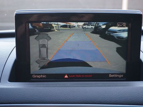 Used 2018 Audi Q3 2.0T Premium Plus image 37