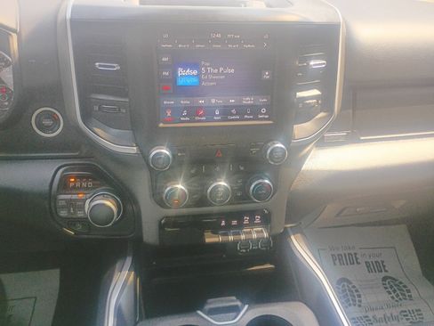 Used 2020 RAM 1500 Big Horn AWD/4WD image 15