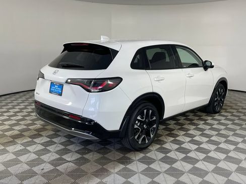 New 2026 Honda HR-V EX-L image 23