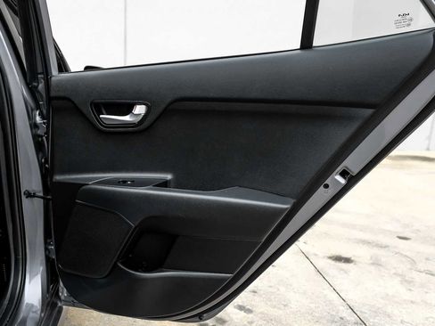 Used 2023 Kia Rio S image 42