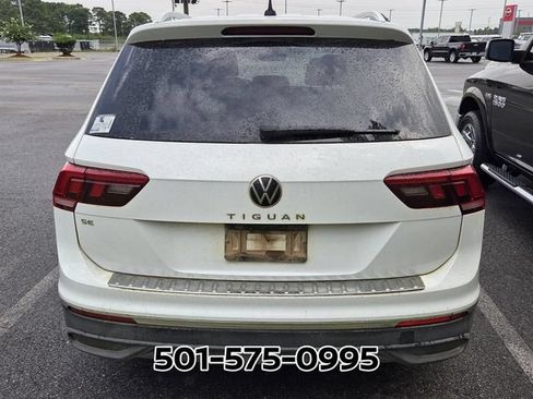 Used 2022 Volkswagen Tiguan SE FWD image 5
