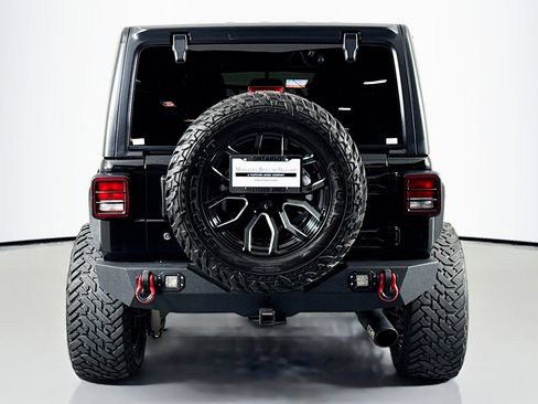 Used 2019 Jeep Wrangler Unlimited Sport S AWD/4WD image 4
