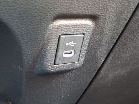 Used 2025 Toyota Corolla SE image 26