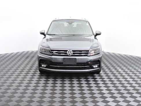 Used 2020 Volkswagen Tiguan SEL Premium R-Line w/ 3rd Row Seat Package AWD/4WD image 2
