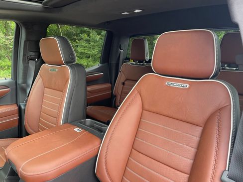New 2026 GMC Sierra 1500 Denali Ultimate AWD/4WD image 32