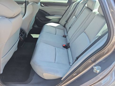 Used 2019 Honda Accord EX image 25