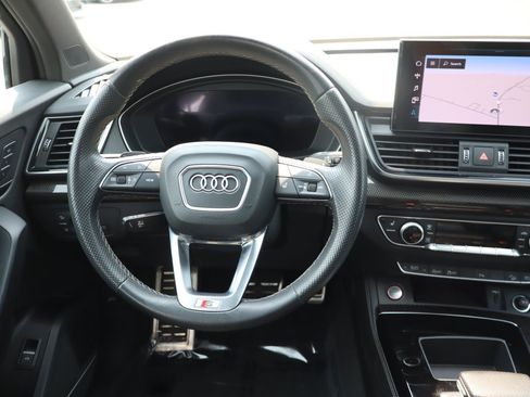 Used 2022 Audi SQ5 Premium Plus w/ Premium Plus Package AWD/4WD image 13