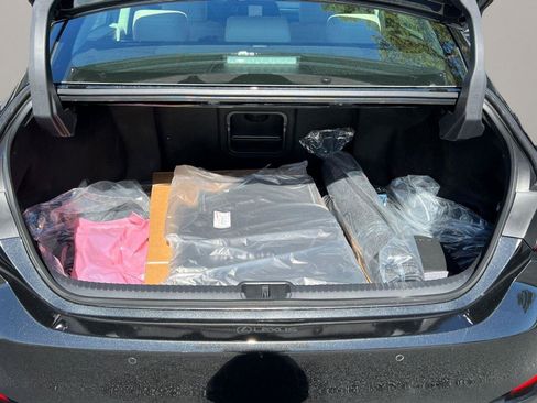 New 2025 Lexus ES 350 w/ Premium Package image 13