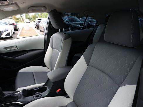 Used 2024 Toyota Corolla LE image 15