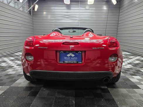 Used 2007 Pontiac Solstice Convertible w/ Premium Package RWD image 7