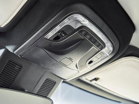 Used 2019 Mercedes-Benz Sprinter 144 image 75