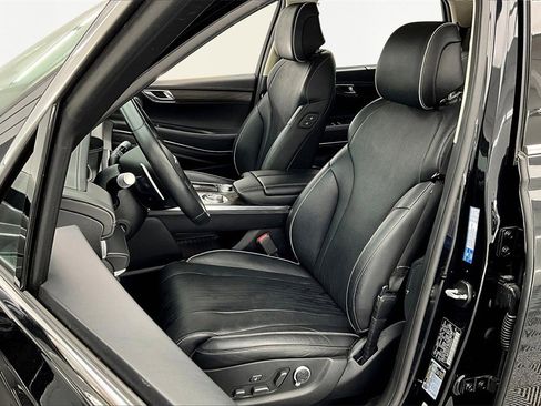 Used 2022 Genesis GV80 3.5T w/ Advanced Package 06 image 25