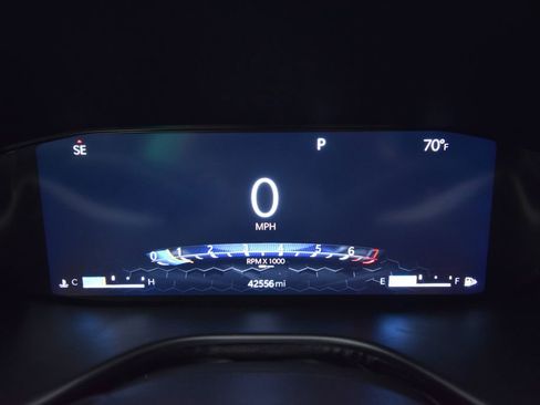 Used 2019 Jeep Compass Latitude FWD image 18