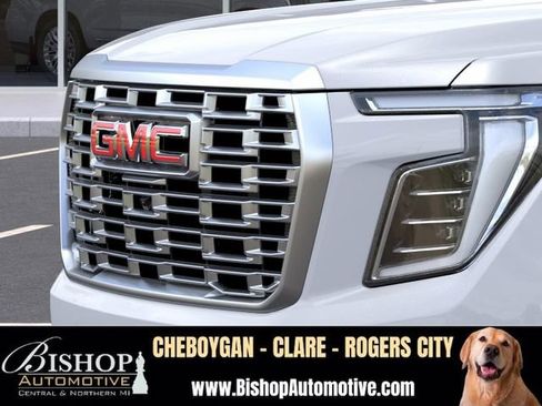 New 2026 GMC Yukon Denali w/ Sun & Power Step Package AWD/4WD image 13