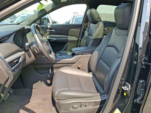 Used 2023 Cadillac XT4 Premium Luxury w/ Cold Weather Package AWD/4WD image 10